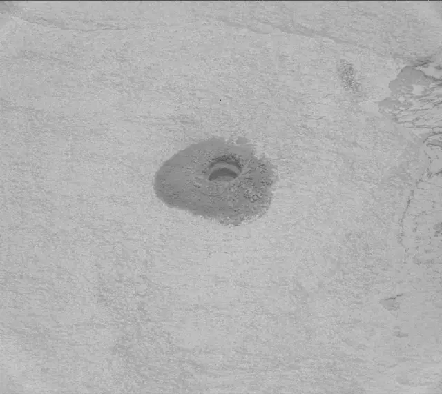 Sol 2712: Mast Camera (Mastcam)