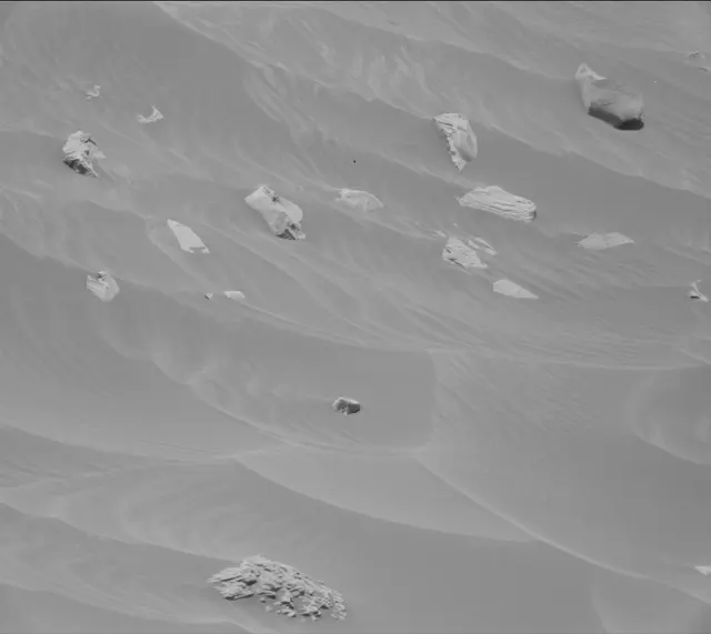 Sol 2712: Mast Camera (Mastcam)