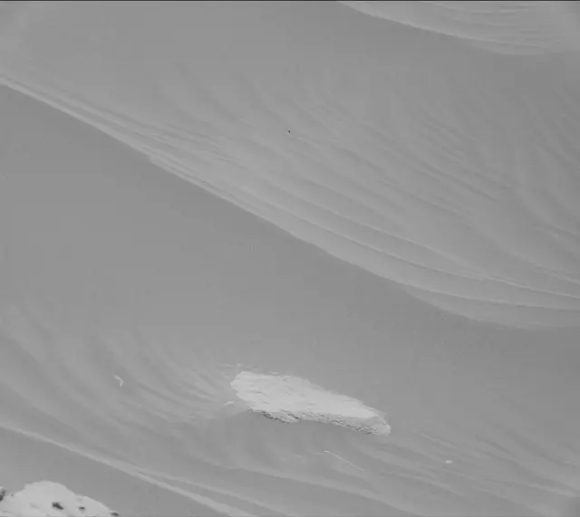 Sol 2712: Mast Camera (Mastcam)