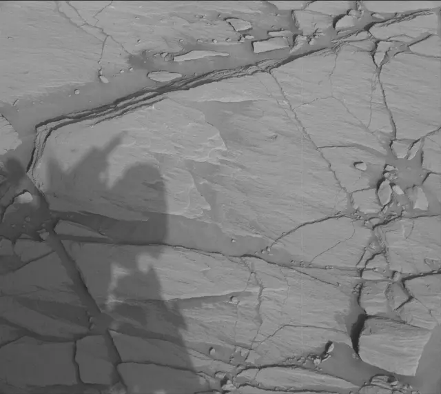Sol 2713: Mast Camera (Mastcam)