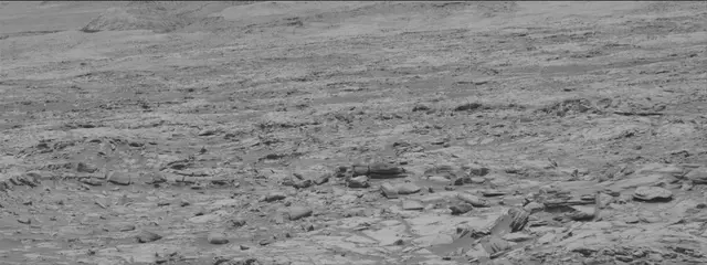 Sol 2716: Mast Camera (Mastcam)