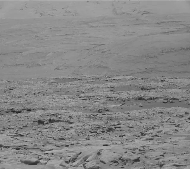 Sol 2716: Mast Camera (Mastcam)
