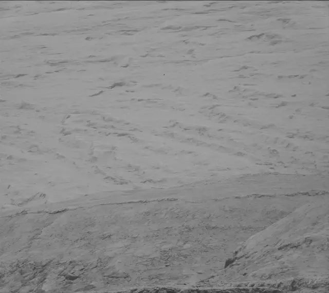 Sol 2716: Mast Camera (Mastcam)