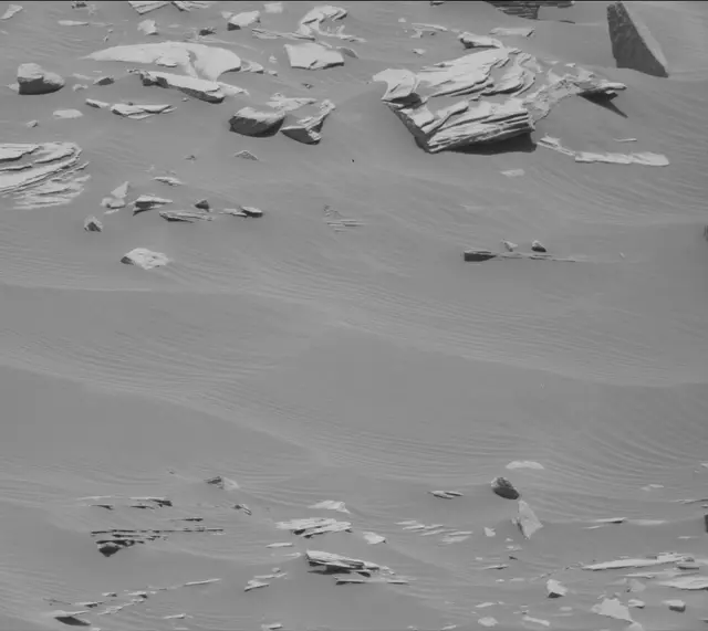 Sol 2716: Mast Camera (Mastcam)
