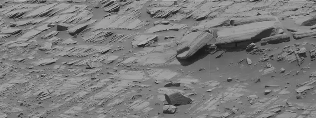 Sol 2717: Mast Camera (Mastcam)