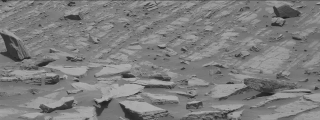 Sol 2717: Mast Camera (Mastcam)