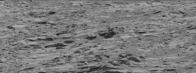 Sol 2717: Mast Camera (Mastcam)