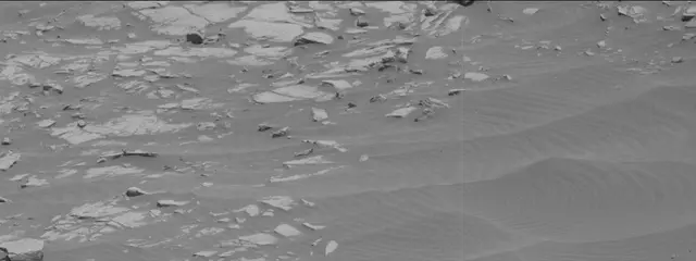Sol 2717: Mast Camera (Mastcam)