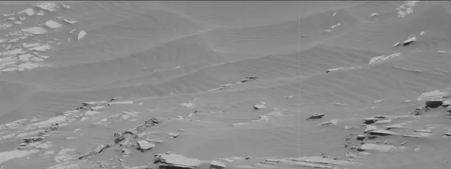 Sol 2717: Mast Camera (Mastcam)