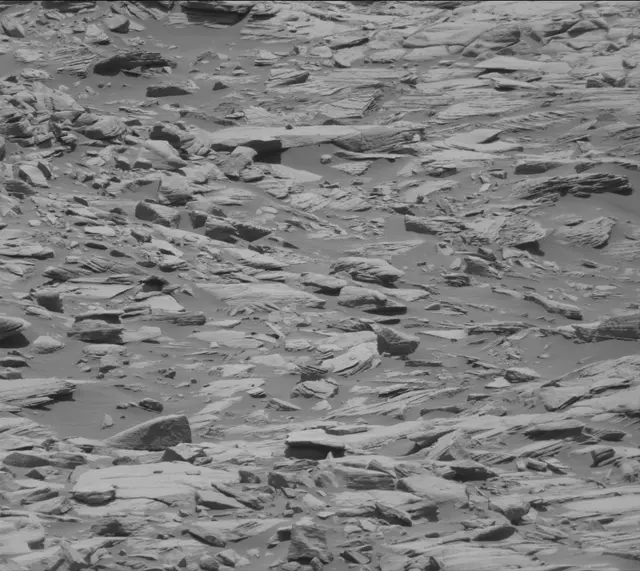 Sol 2717: Mast Camera (Mastcam)