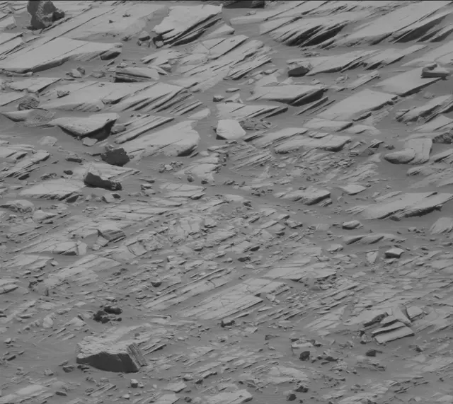 Sol 2717: Mast Camera (Mastcam)