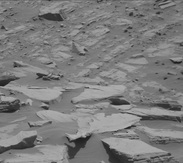 Sol 2717: Mast Camera (Mastcam)