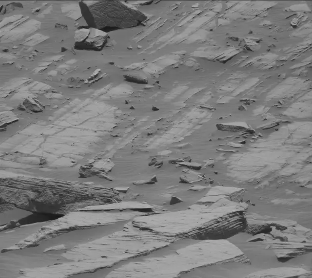 Sol 2717: Mast Camera (Mastcam)