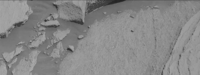 Sol 2719: Mast Camera (Mastcam)