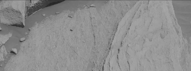 Sol 2719: Mast Camera (Mastcam)