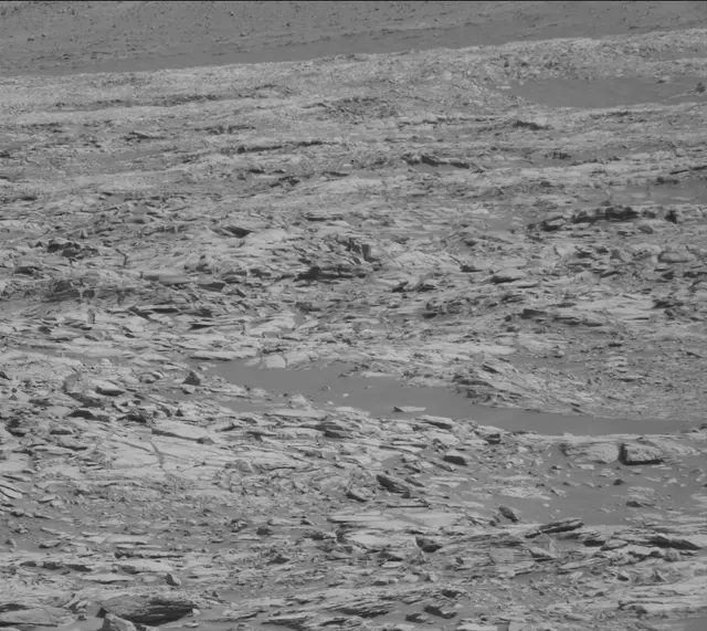 Sol 2719: Mast Camera (Mastcam)