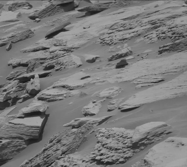 Sol 2720: Mast Camera (Mastcam)