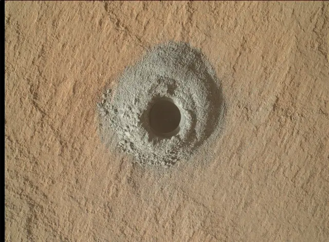 Sol 2724: Mars Hand Lens Imager (MAHLI)