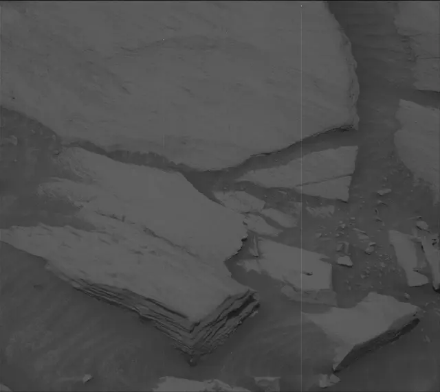 Sol 2726: Mast Camera (Mastcam)