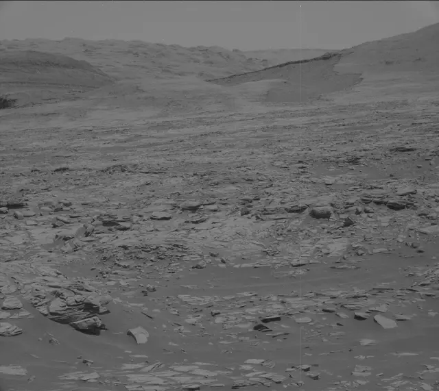 Sol 2726: Mast Camera (Mastcam)