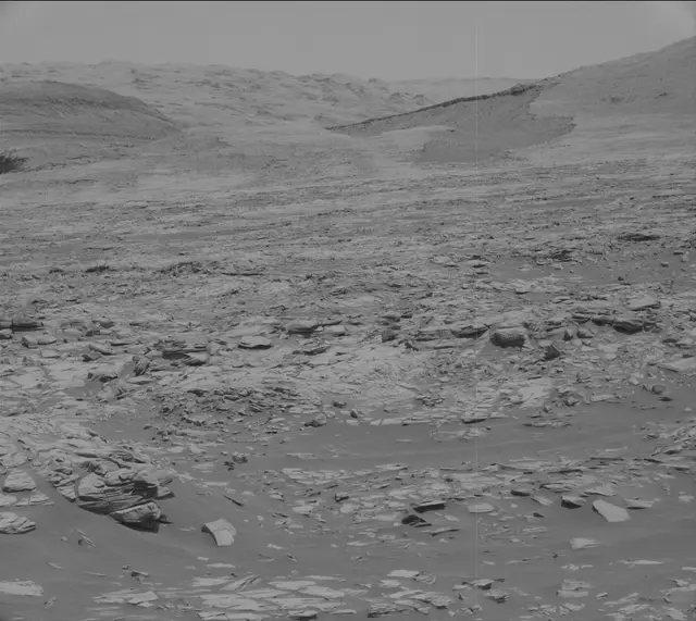 Sol 2726: Mast Camera (Mastcam)