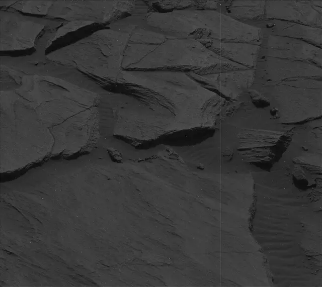 Sol 2726: Mast Camera (Mastcam)