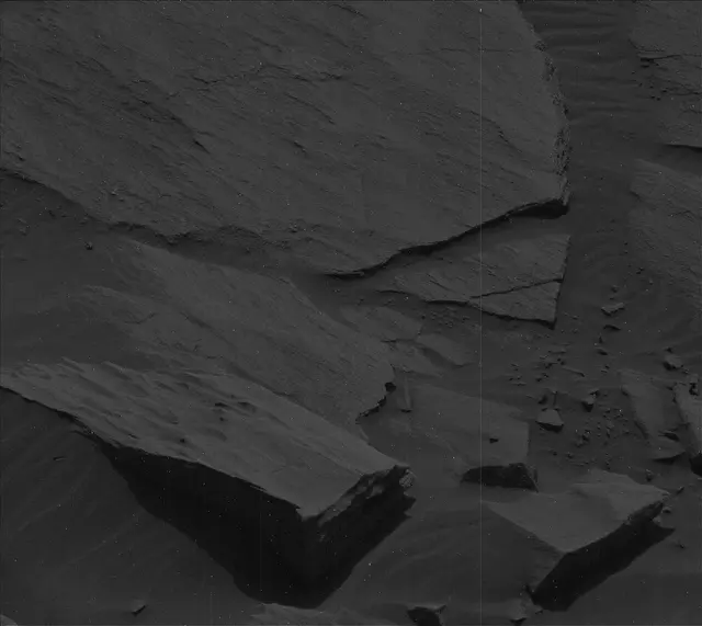 Sol 2726: Mast Camera (Mastcam)