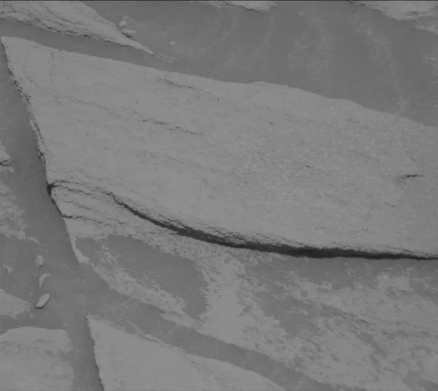 Sol 2726: Mast Camera (Mastcam)