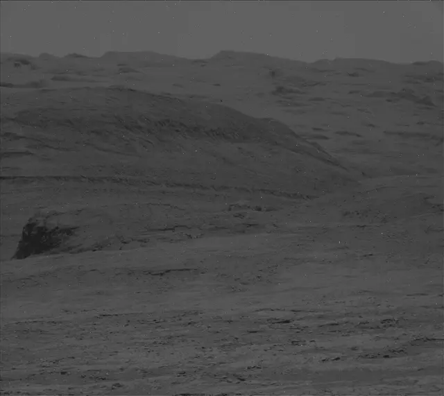 Sol 2726: Mast Camera (Mastcam)