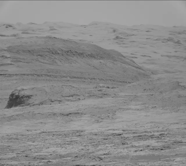 Sol 2726: Mast Camera (Mastcam)