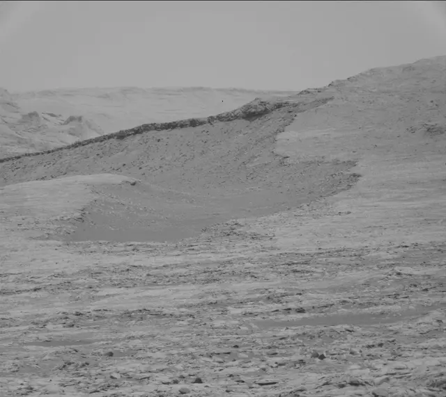 Sol 2726: Mast Camera (Mastcam)