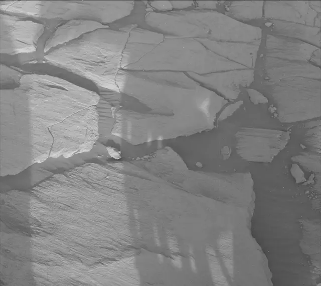 Sol 2727: Mast Camera (Mastcam)