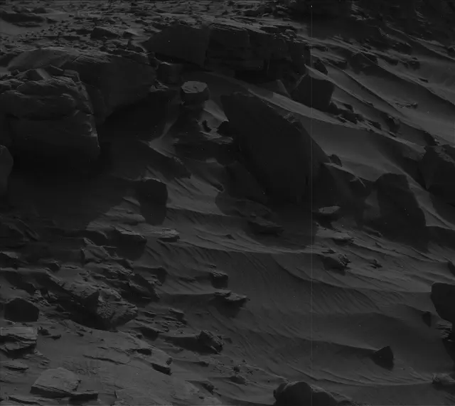Sol 2727: Mast Camera (Mastcam)