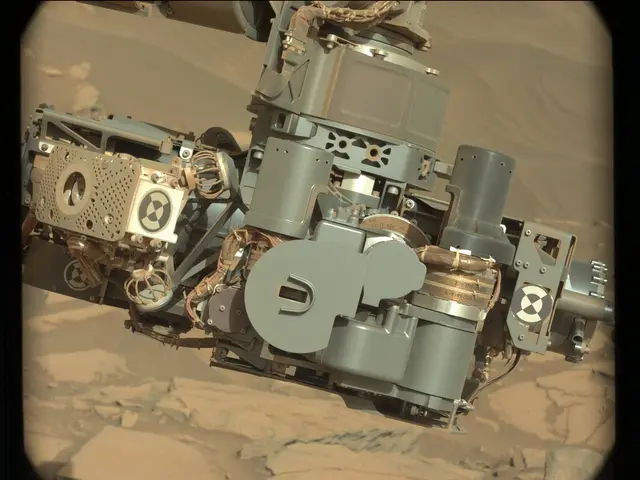 Sol 2727: Mast Camera (Mastcam)