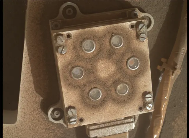 Sol 2727: Mars Hand Lens Imager (MAHLI)