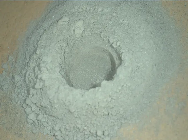 Sol 2727: Mars Hand Lens Imager (MAHLI)