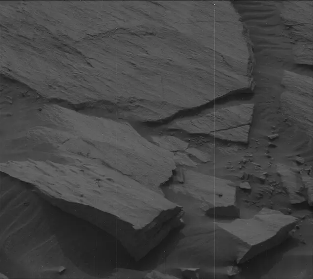 Sol 2728: Mast Camera (Mastcam)