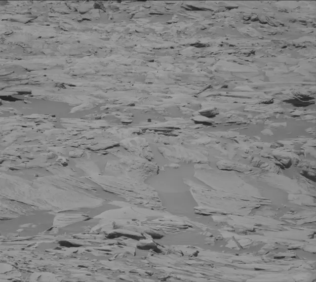 Sol 2728: Mast Camera (Mastcam)