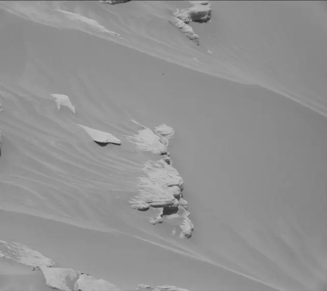 Sol 2728: Mast Camera (Mastcam)