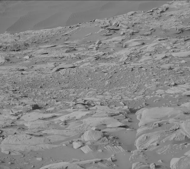 Sol 2729: Mast Camera (Mastcam)