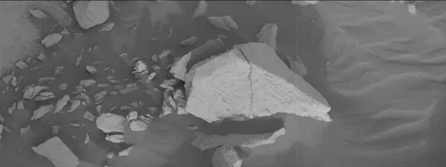 Sol 2729: Mast Camera (Mastcam)