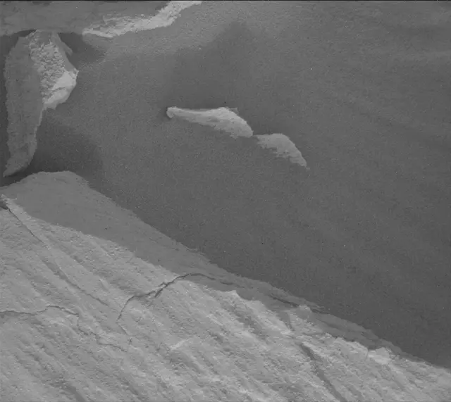 Sol 2729: Mast Camera (Mastcam)