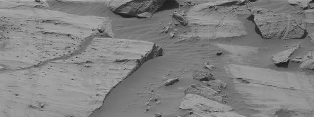 Sol 2731: Mast Camera (Mastcam)
