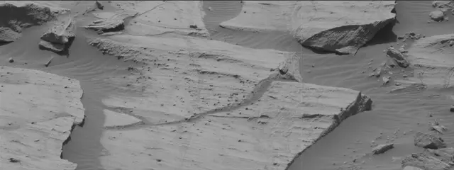 Sol 2731: Mast Camera (Mastcam)