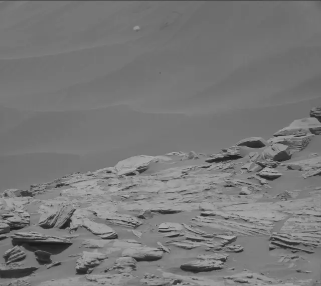 Sol 2731: Mast Camera (Mastcam)