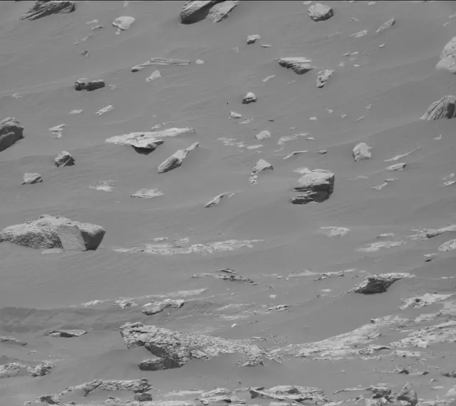 Sol 2731: Mast Camera (Mastcam)