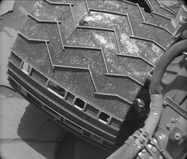 Sol 2732: Mast Camera (Mastcam)