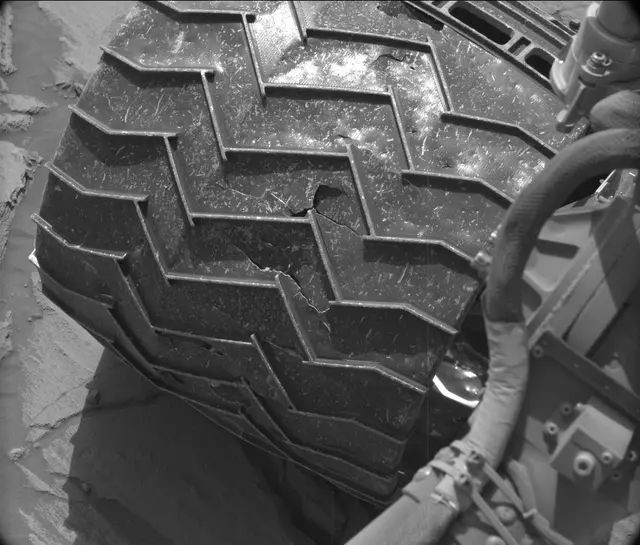 Sol 2732: Mast Camera (Mastcam)
