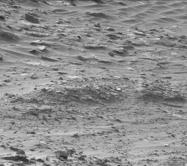 Sol 2732: Mast Camera (Mastcam)