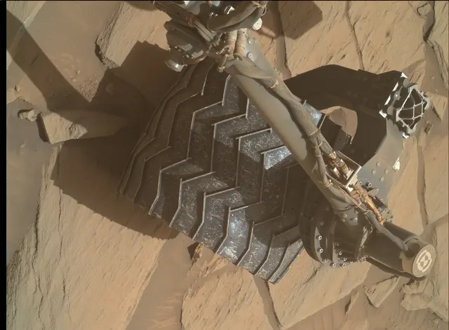 Sol 2732: Mars Hand Lens Imager (MAHLI)